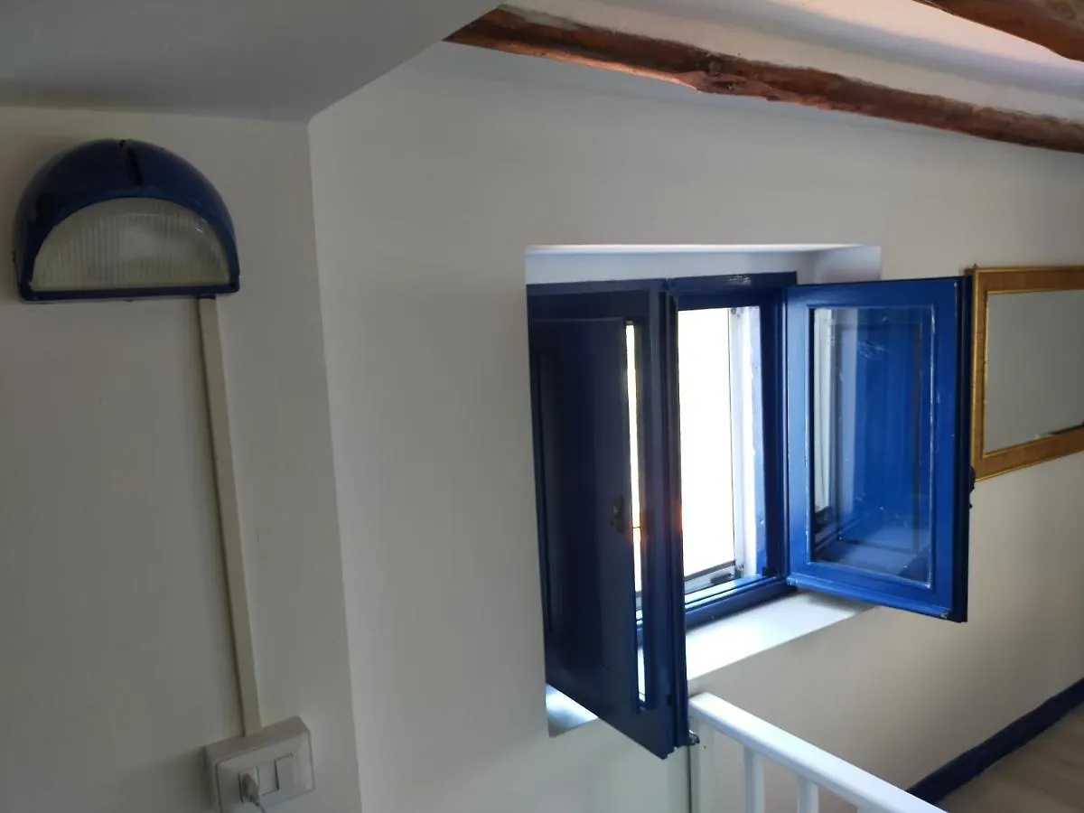 5Sensi Apartment Vulcano
