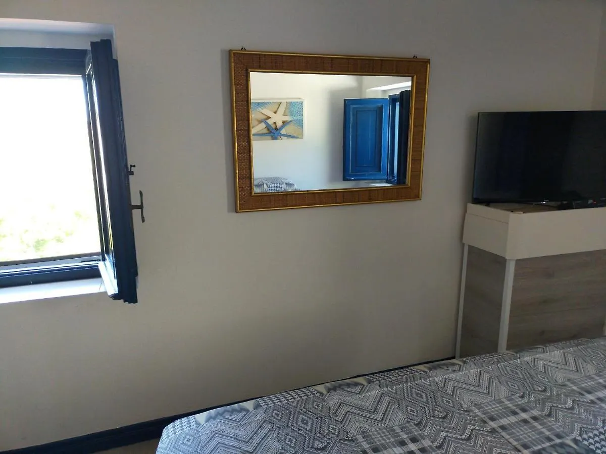 5Sensi Apartment Vulcano  Italy
